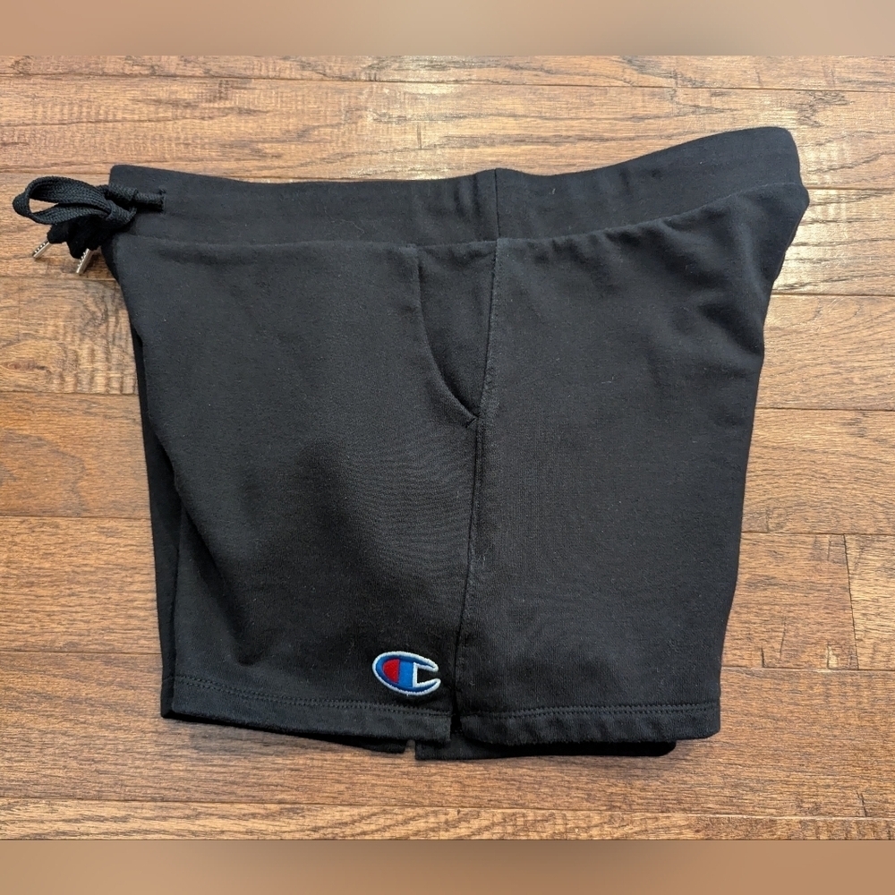 Champion's Reverse Weave shorts Black Women's Size L NWOT - Picture 5 of 15